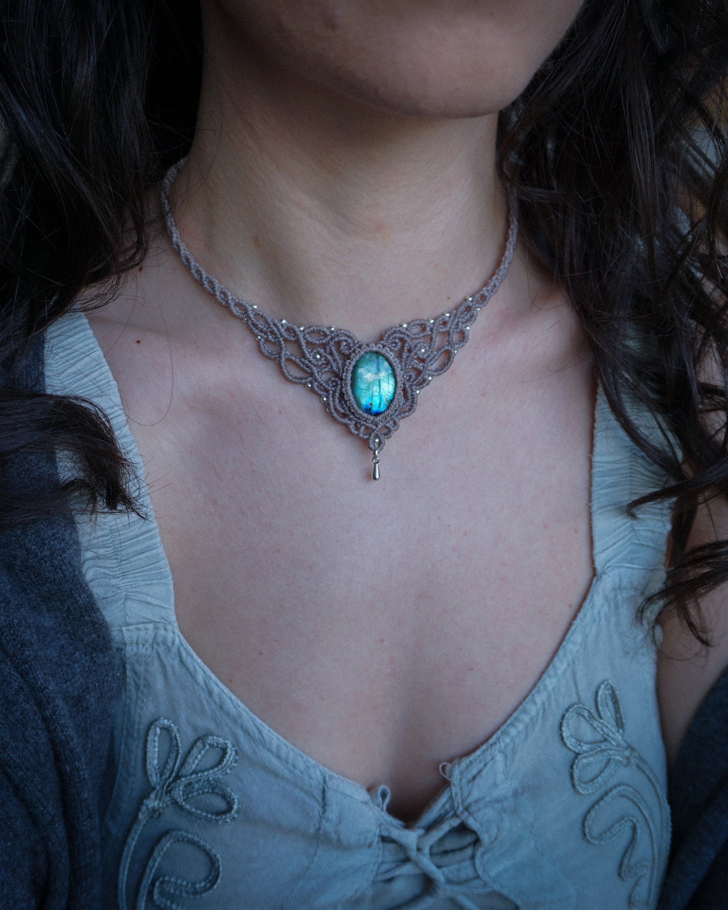 Collana Peonia con Labradorite