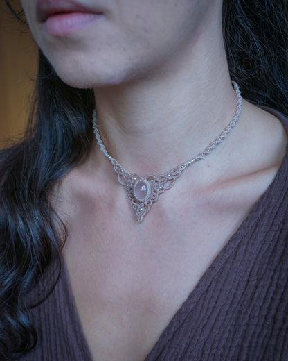 Collana Deuzia con Quarzo Rosa