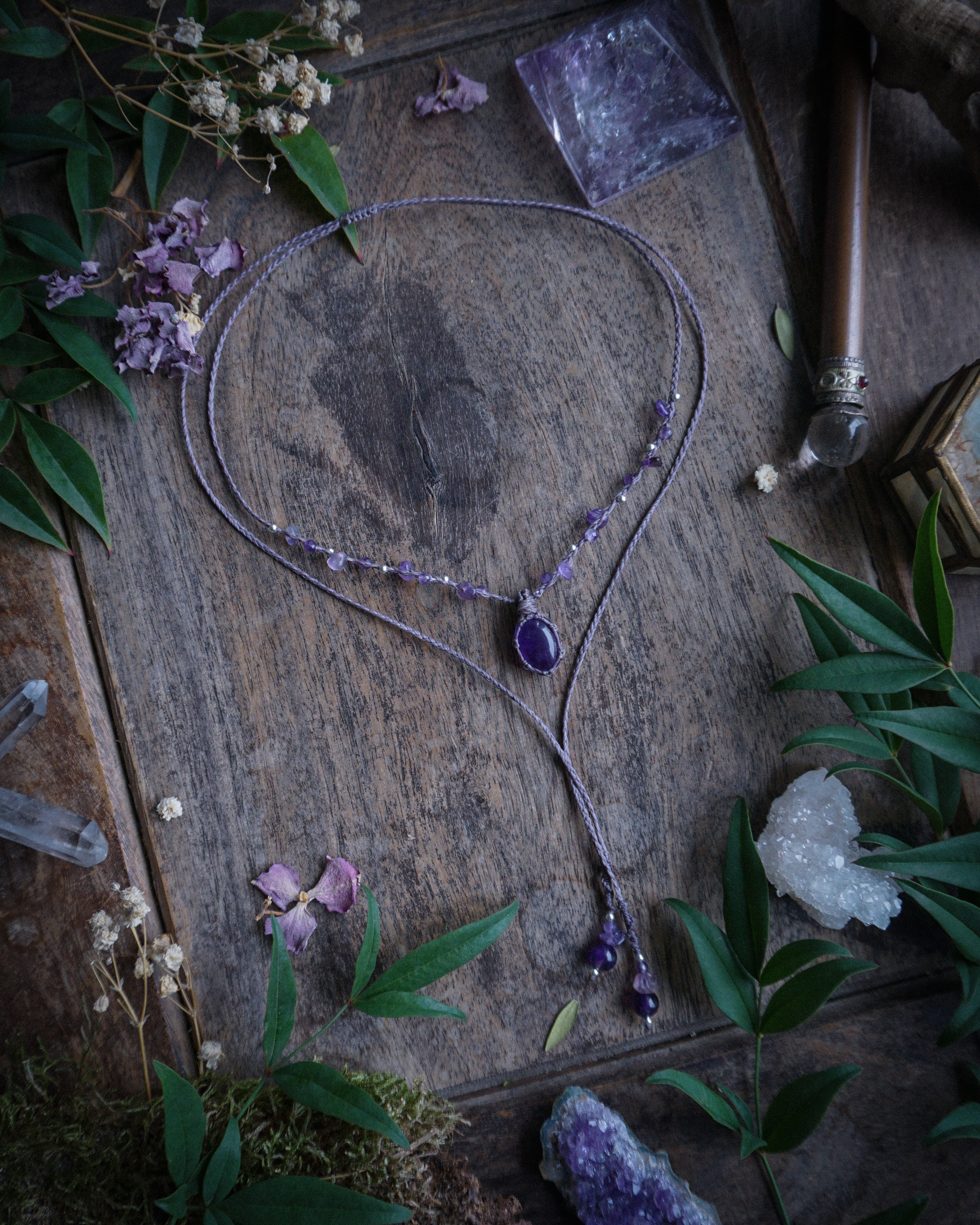 Lily Necklace with Amethyst