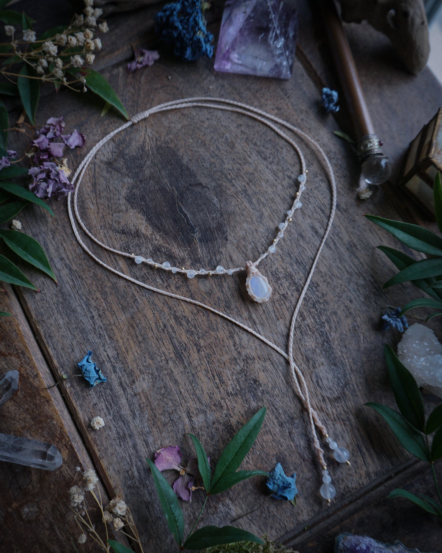 Collana Giglio con Labradorite Bianca