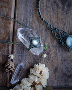 Ring with "custom-made" White Adularia