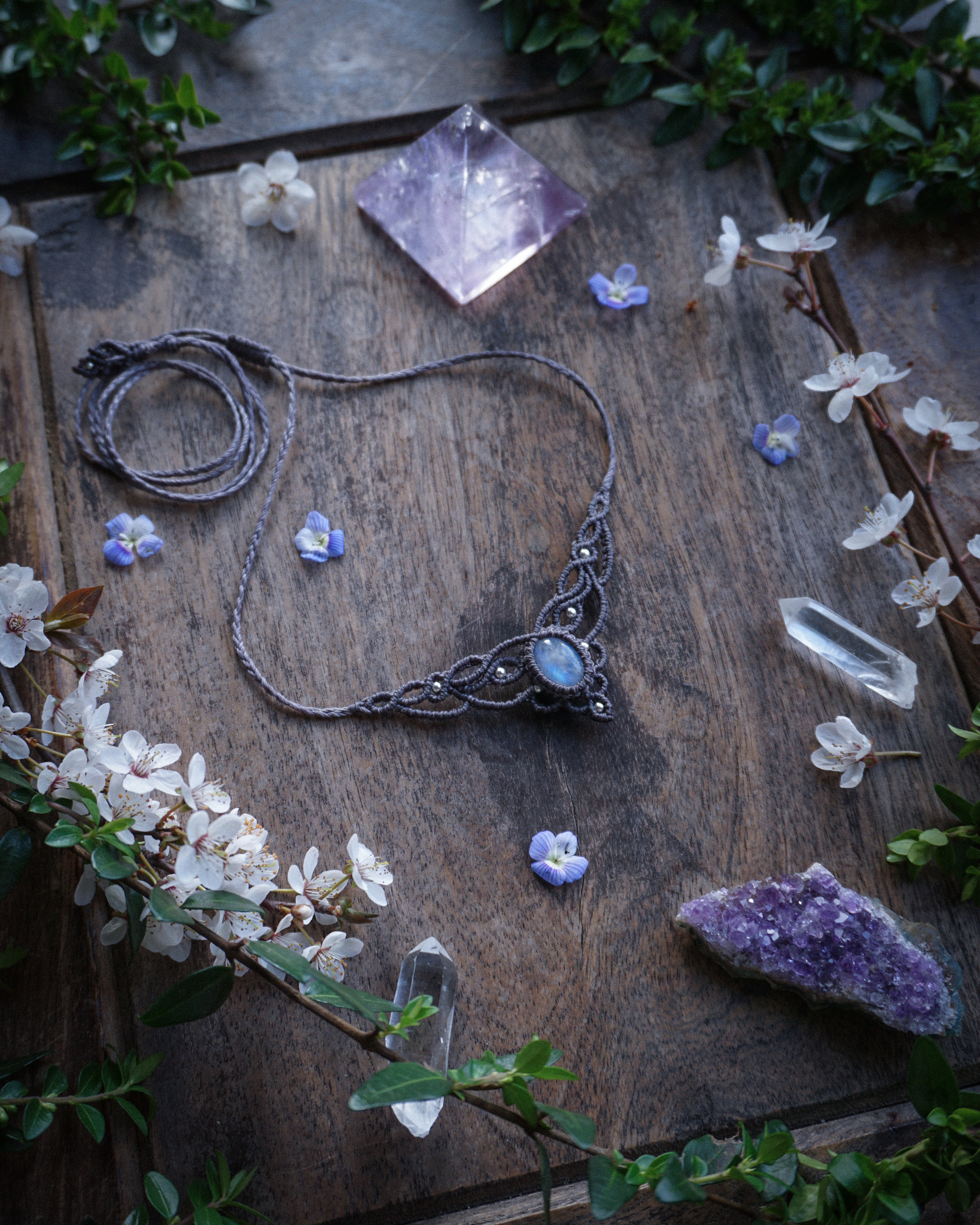 Collana Campanula con Labradorite Bianca