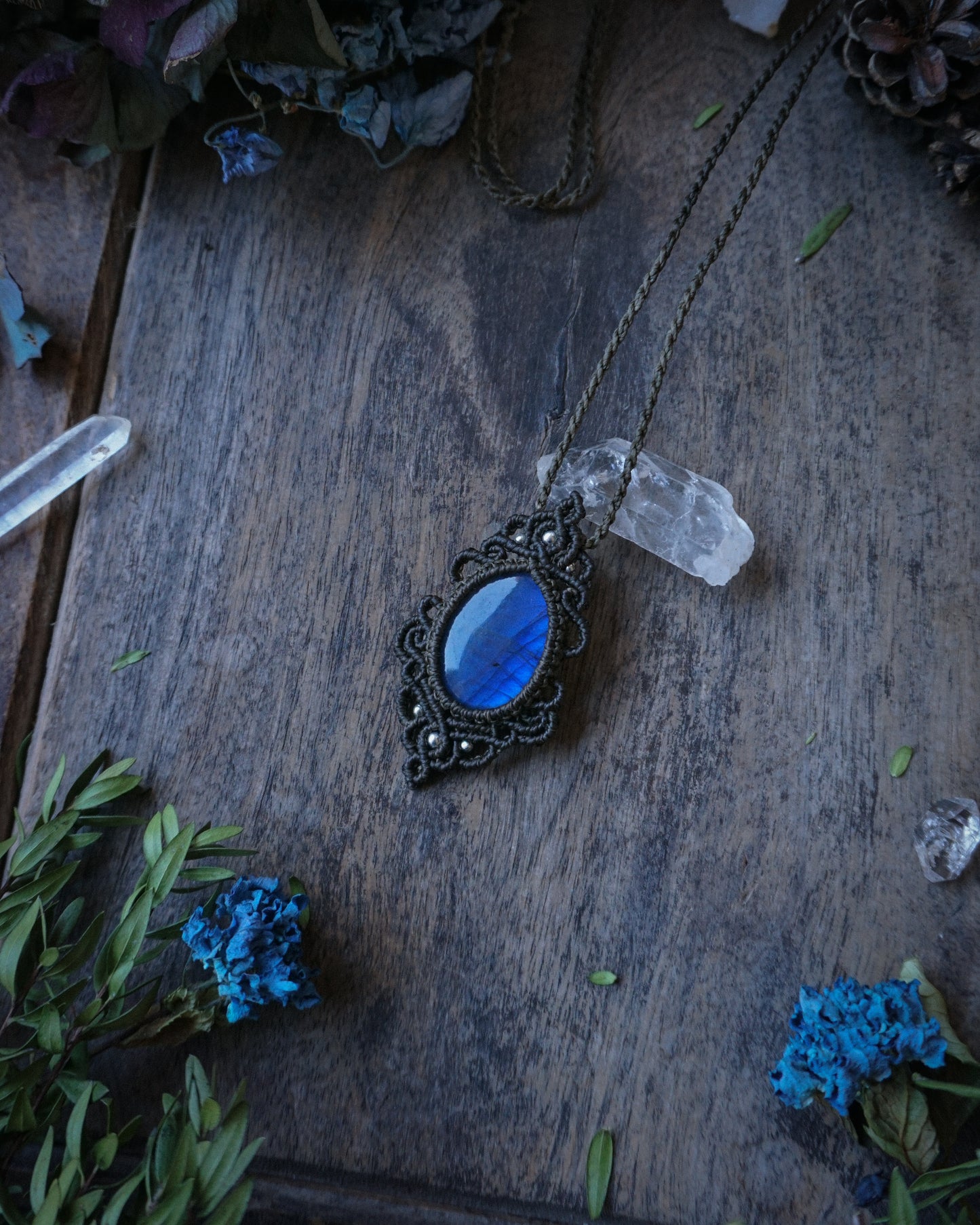 Collana Centaurea con Labradorite