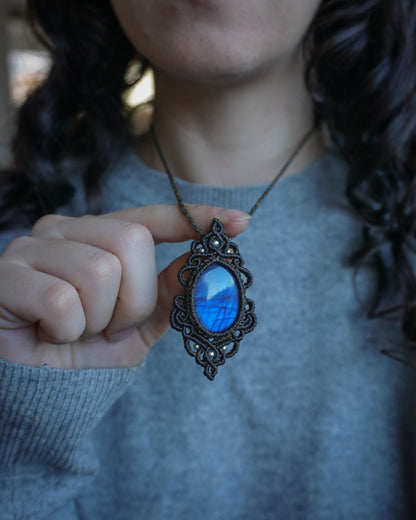 Collana Centaurea con Labradorite