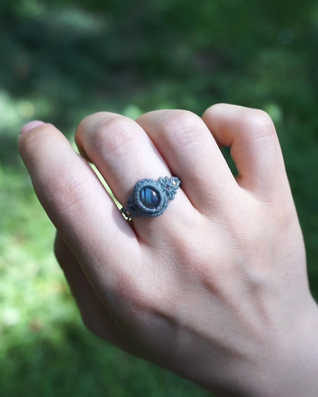Anello Essential con Labradorite